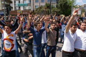 HDP Eş Genel Başkanı Demirtaş: Barajı aşacağız, barışı sağlayacağız