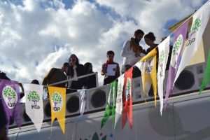 Figen Y&uuml;ksekdağ: "B&uuml;t&uuml;n komploları boşa &ccedil;ıkaracağız"