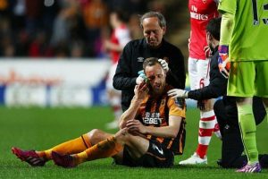 David Meyler g&ouml;z&uuml;n&uuml; kaybediyordu!