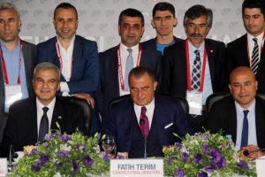 "Futbolun yol haritasını &ccedil;ıkarıyoruz."