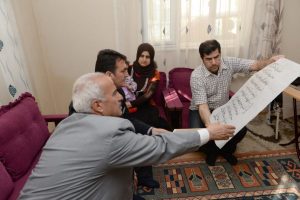 IŞİD'den ka&ccedil;an T&uuml;rkmen aileye Bursa'da yardım
