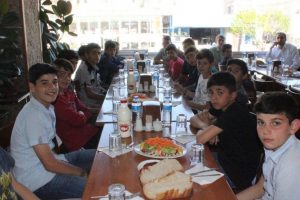 Arabayatağıspor'un yıldız adaylarına moral yemeği