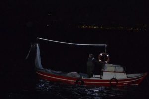 Denizin ortasında mahsur kaldılar!
