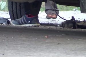 Motosiklet s&uuml;r&uuml;c&uuml;s&uuml;n&uuml;n korkun&ccedil; &ouml;l&uuml;m&uuml;!
