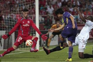 Mor menekşeler Sevilla'ya boyun eğdi!