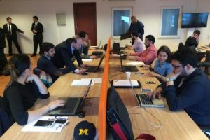 Ak Parti'den dijital ofis