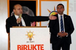 Yal&ccedil;ın Akdoğan ''HDP ambalajıyla CHP zihniyetini sunuyorlar''