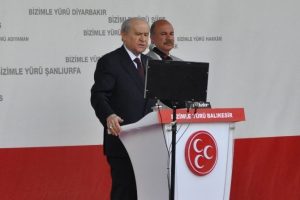 "İktidar eskimiş ve kokmuştur"
