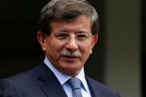 Davutoğlu: T&uuml;rkiye Suriye'ye m&uuml;dahale etmeyecek
