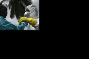 Ebola vir&uuml;s&uuml; g&ouml;z rengini değiştirdi
