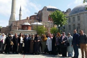 Bursa Orhangazili anneler İstanbul gezisinde