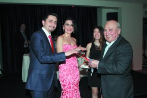 Begüm Doğan ile Batuhan Yılmaz nişanlandı....