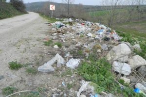 Bursa Mudanya Belediyesi'nden kara yolunda temizlik