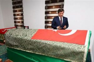 Suriye'den Başbakan Davutoğlu'na 'S&uuml;leyman Şah' tepkisi