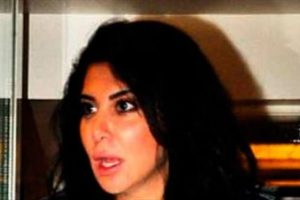 Ebru'ya g&uuml;l almadı...