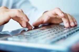 Ateist blog yazarı &ouml;ld&uuml;r&uuml;ld&uuml;!