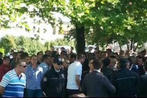 Bursa TOFAŞ'ta T&uuml;rk Metal gerginliği s&uuml;r&uuml;yor!
