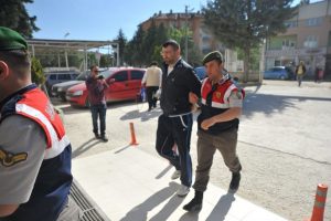 İstanbul'da aranıyorlardı Bursa'da yakalandılar