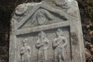 Bursa'nın İneg&ouml;l il&ccedil;esinde tarihi lahit bulundu