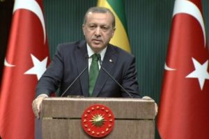 "AB kendi i&ccedil;inde sıkıntılar yaşıyor"