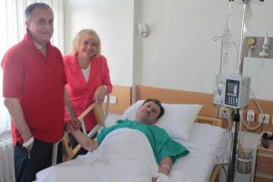 Bursa'da hi&ccedil; tanımadğı birine b&ouml;breğini verdi