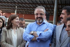 Sırrı Sakık Bursa'dan seslendi: Oyuna gelmeyin