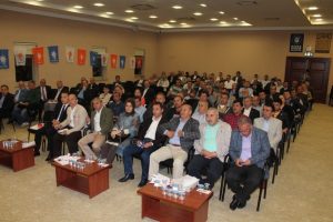 Ak Parti'den mitinge &ccedil;ağrı