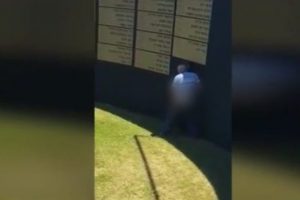 İsrail'de kamuya a&ccedil;ık alanda cinsel ilişkiye girdiler