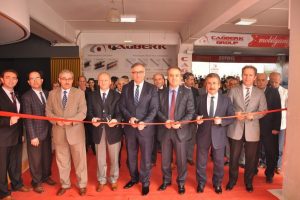 Bursa İneg&ouml;l'de &uuml;niversite ayaklarına geldi