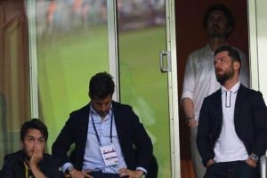 Emre Belezoğlu'na Mudanya yolunda saldırı! Silah &ccedil;ekildi!