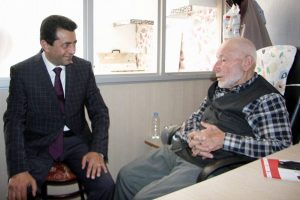 Bursa'da milletvekilini duygulandıran karşılama