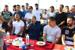 Manisaspor'a b&uuml;y&uuml;k destek!