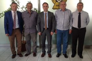 S&uuml;leyman Şahin'den T&Uuml;FAD'a ziyaret