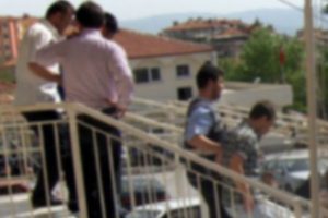 14 yaşındaki kıza cinsel tacizde 11 tutuklama daha!