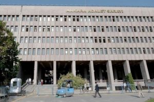 'Paralel'in TV, radyo, site ve gazetelerini engelleyin'