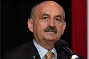 M&uuml;ezzinoğlu'ndan 'aile diş hekimliği' m&uuml;jdesi!