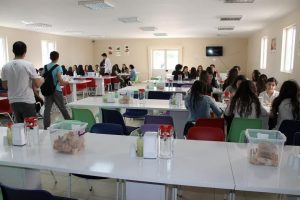 Bursa'da Gazi Anadolu Lisesi'nden &ouml;ğrencilere jest!