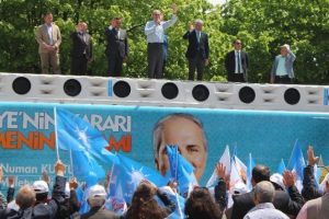 Kurtulmuş: "Bizi idam sehpaları ile korkutamazsınız"