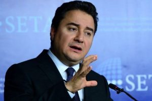 Babacan'dan otomotiv grevi a&ccedil;ıklaması: Zamanlaması biraz manidar