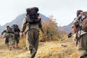 PKK biri asker 2 kişiyi ka&ccedil;ırdı!