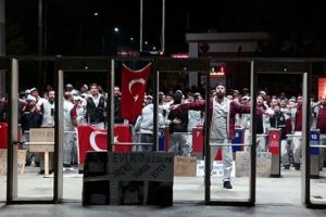 Metal iş&ccedil;isine bir iyi bir k&ouml;t&uuml; haber!