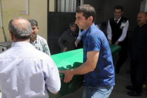 17 yaşındaki gen&ccedil; av t&uuml;feğiyle &ouml;ld&uuml;r&uuml;ld&uuml;