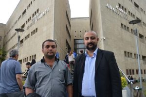 Emek&ccedil;iler serbest bırakıldı! 'Hamster gibi &ccedil;alışıyoruz, hakkımızı istiyoruz'