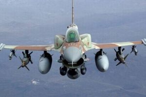 Sınırda F- 16'ya Suriye tacizi