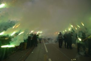 Bursa'da yer yerinden oynadı!