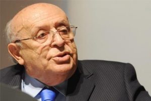 Sosyal medya Demirel'i &ouml;ld&uuml;rd&uuml;
