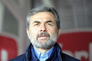 Aykut Kocaman rekora koşuyor