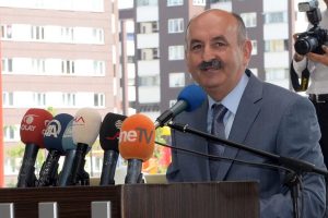 M&uuml;ezzinoğlu'ndan Bursa'da &ouml;nemli a&ccedil;ıklamalar
