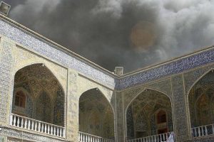 Suudi Arabistan'da intihar saldırısı