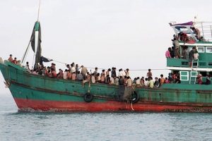 Endonezya denizde arama kurtarma &ccedil;alışmalarına başladı